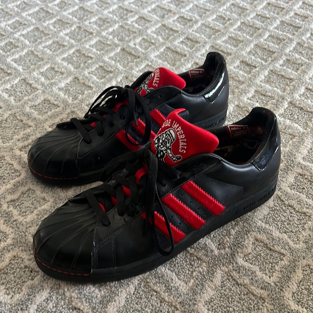 Adidas Star Wars Shell Toe - limited edition from 2010. Near perfect condition
